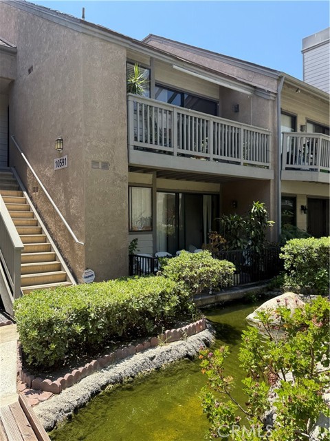 Detail Gallery Image 2 of 29 For 10591 Lakeside Dr #198,  Garden Grove,  CA 92840 - 2 Beds | 2 Baths
