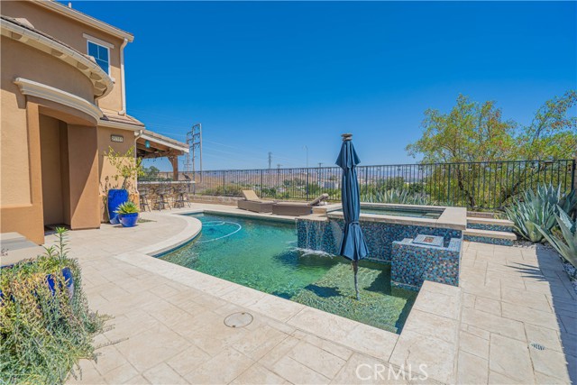 25351 Playa Serena Drive, Valencia CA: https://media.crmls.org/medias/e9b3e640-5338-416c-91c0-df518c7b4622.jpg