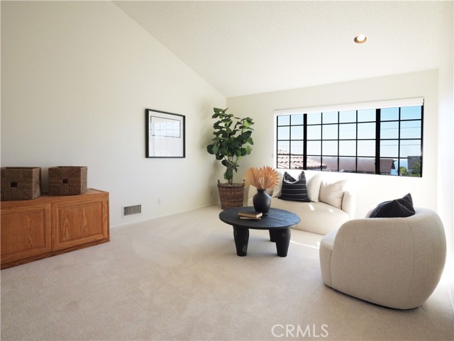 Detail Gallery Image 13 of 37 For 28070 Ella Dr, Rancho Palos Verdes,  CA 90275 - 4 Beds | 4 Baths