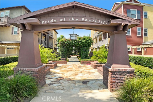 Detail Gallery Image 1 of 29 For 365 S Glendora Ave, Glendora,  CA 91741 - 3 Beds | 4 Baths