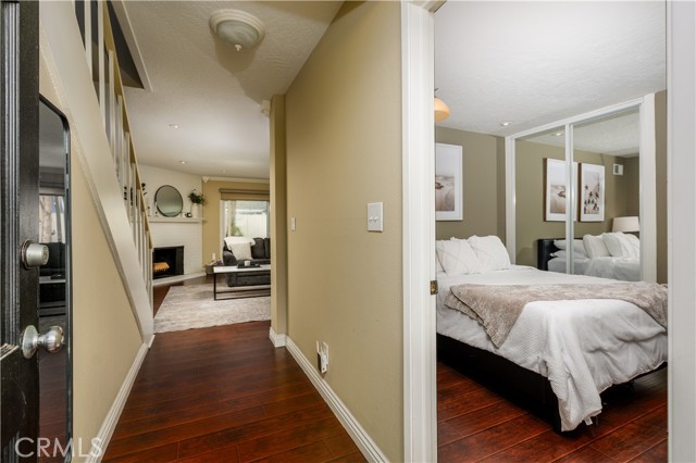 Detail Gallery Image 2 of 11 For 1741 Tustin Ave 12d,  Costa Mesa,  CA 92627 - 3 Beds | 2 Baths