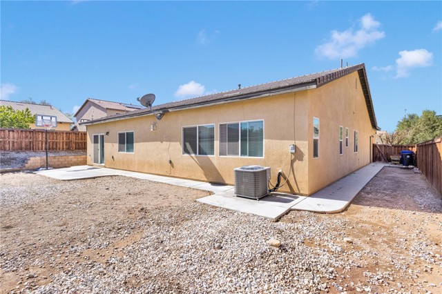 Detail Gallery Image 40 of 49 For 14267 Solterra Ln, Adelanto,  CA 92301 - 4 Beds | 3 Baths