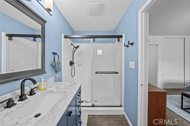 222 Phlox Avenue, Redlands CA: https://media.crmls.org/medias/e9b5f127-7884-4a0c-8455-b43208a53a22.jpg