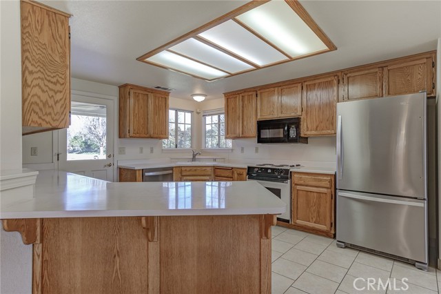 Detail Gallery Image 12 of 61 For 21960 Parkway Drive, Red Bluff,  CA 96080 - 3 Beds | 2 Baths