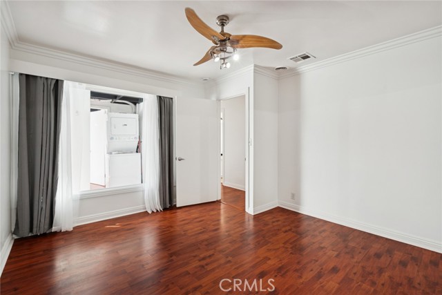 Detail Gallery Image 17 of 21 For 305 Marine, Newport Beach,  CA 92662 - 2 Beds | 1 Baths