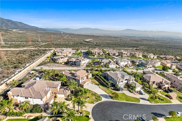 4925 Lone Acres Court, Rancho Cucamonga CA: https://media.crmls.org/medias/e9b6a04f-c7b3-4f15-866c-6f4079b2d3d0.jpg