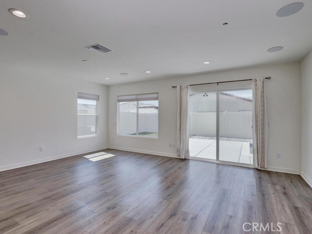 Detail Gallery Image 20 of 42 For 28327 Levi Way, Menifee,  CA 92585 - 4 Beds | 2 Baths