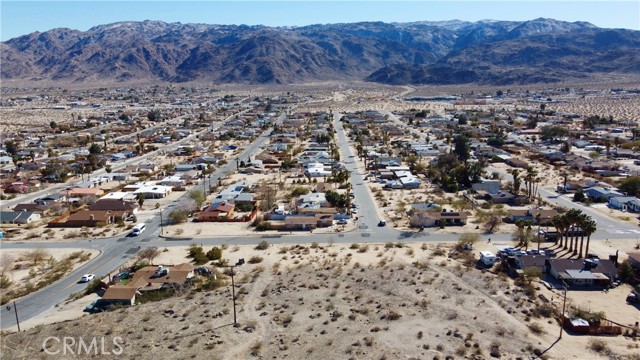 Detail Gallery Image 7 of 15 For 1 Sunny Slope Dr, Twentynine Palms,  CA 92277 - – Beds | – Baths