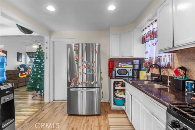 Detail Gallery Image 9 of 20 For 1718 W 166th St, Compton,  CA 90220 - 4 Beds | 2 Baths