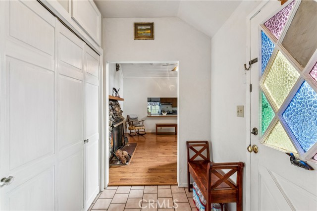 Detail Gallery Image 2 of 40 For 1051 Playground Dr, Crestline,  CA 92325 - 2 Beds | 1/1 Baths