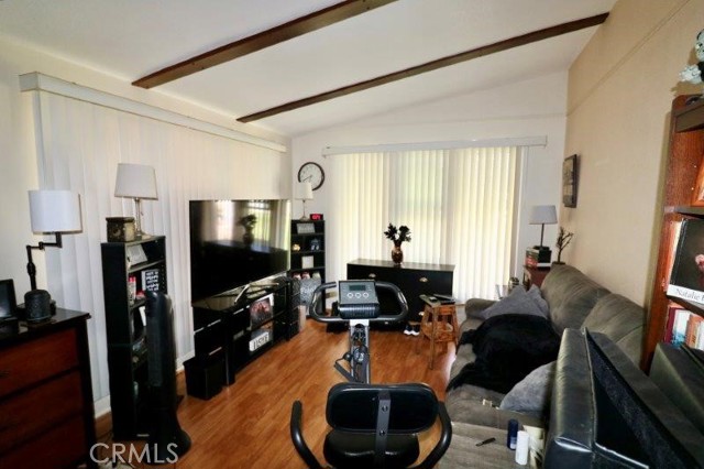12623 Lake Frost Way, La Mirada CA: https://media.crmls.org/medias/e9b820ab-3e2a-49b4-85f8-2d74dd84841c.jpg