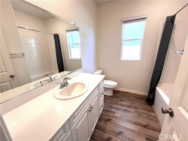 30724 Vera Cruz Circle, Winchester CA: https://media.crmls.org/medias/e9b82fed-37a4-4f75-b582-24251d32097d.jpg