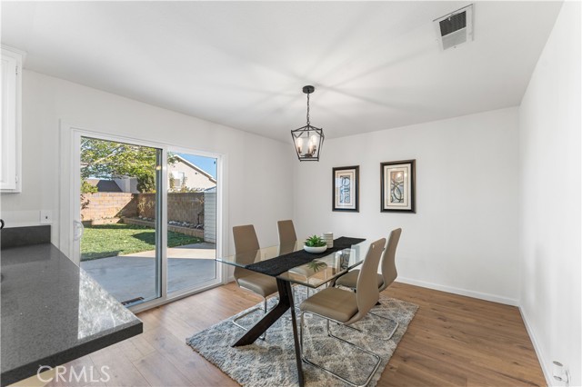 Detail Gallery Image 11 of 46 For 3519 Jupiter Ave, Palmdale,  CA 93550 - 4 Beds | 2 Baths