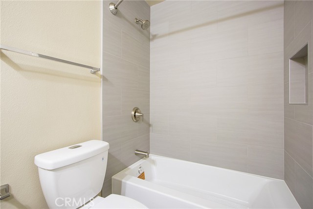 Detail Gallery Image 14 of 35 For 24155 Minnetonka Ln, Lake Forest,  CA 92630 - 3 Beds | 2 Baths