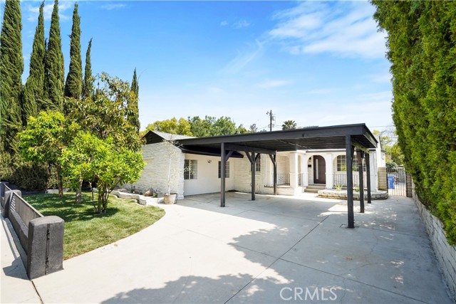 Detail Gallery Image 51 of 55 For 18324 Sylvan St, Tarzana,  CA 91335 - 4 Beds | 2 Baths
