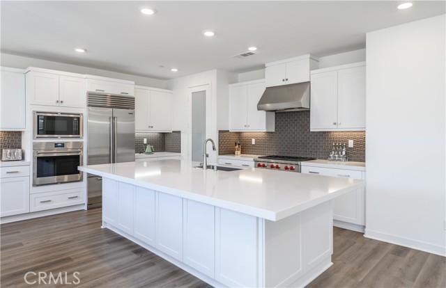 32454 Old Sage Dr, San Juan Capistrano CA: https://media.crmls.org/medias/e9b98cc4-c749-468b-a6d0-f97c664f05e6.jpg