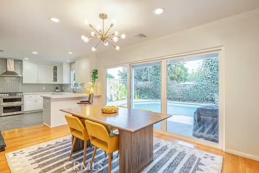 14614 Runnymede Street, Van Nuys CA: https://media.crmls.org/medias/e9b9c2b1-bb7b-4cf8-8311-c3d42768d80c.jpg