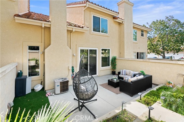 Detail Gallery Image 37 of 37 For 10889 Creekbridge Pl, San Diego,  CA 92128 - 2 Beds | 2/1 Baths