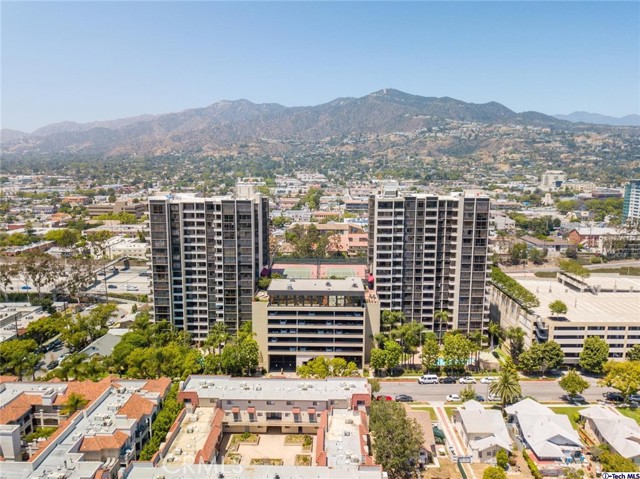 Detail Gallery Image 65 of 66 For 345 Pioneer Dr #1201,  Glendale,  CA 91203 - 2 Beds | 2 Baths