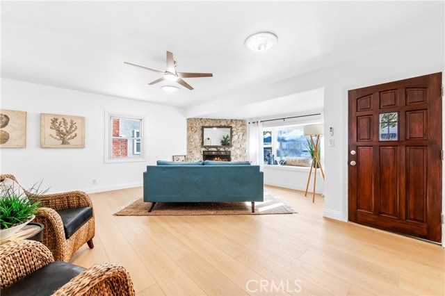 2723 Fisk, Redondo Beach CA: https://media.crmls.org/medias/e9baef3d-9796-4d1a-b1cb-257a1af8c86a.jpg
