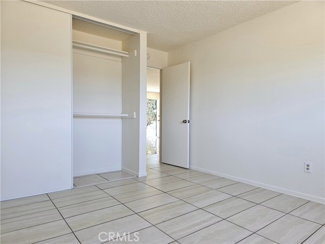 Image 25 of 38 For 9116 Palm Street