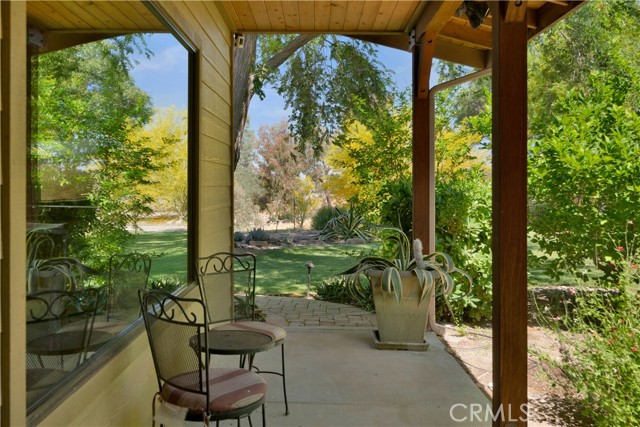 4525 Buena Vista Drive, Paso Robles CA: https://media.crmls.org/medias/e9bb747c-0f95-46be-9d6e-c9051602b3b6.jpg