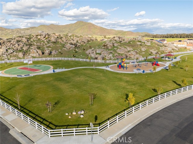 Detail Gallery Image 50 of 53 For 31190 Linden Flower, Winchester,  CA 92596 - 4 Beds | 3/1 Baths