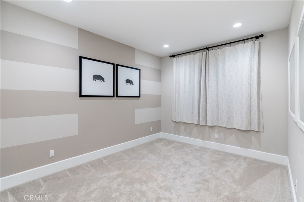 MLS #IV25257549 image #30