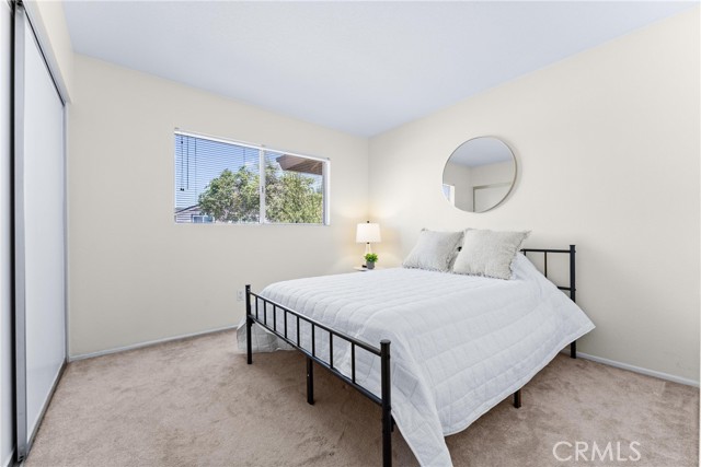Image 18 of 26 For 17300 Azalea Court