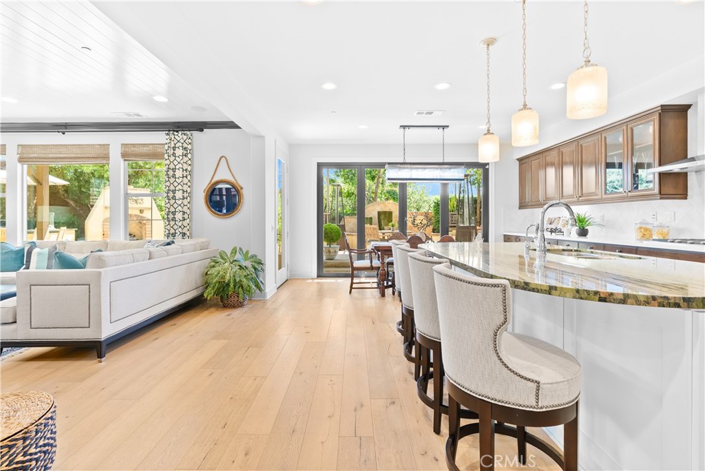 MLS #OC25195995 image #17