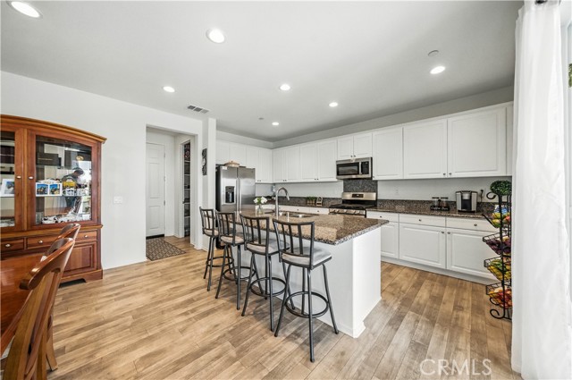 14160 Hercules Street, Hesperia CA: https://media.crmls.org/medias/e9bc6e43-d156-42f7-8a1c-7204498fab5f.jpg