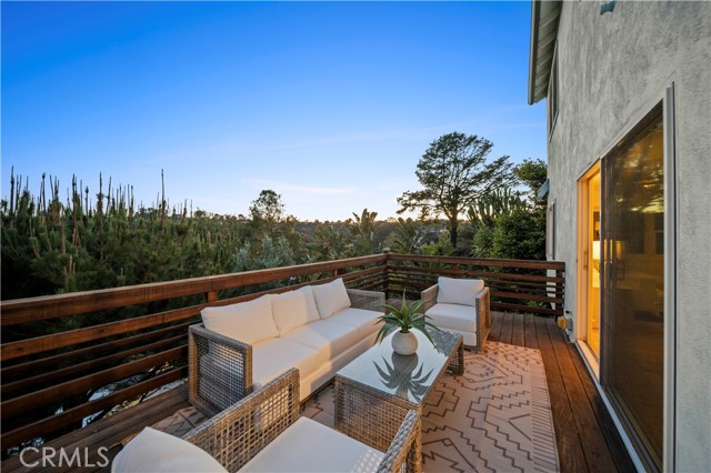 Detail Gallery Image 46 of 74 For 8615 Skyline Dr, Los Angeles,  CA 90046 - 3 Beds | 3 Baths