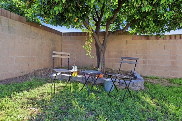 Detail Gallery Image 15 of 18 For 1628 E Abbottson, Carson,  CA 90746 - 3 Beds | 2 Baths