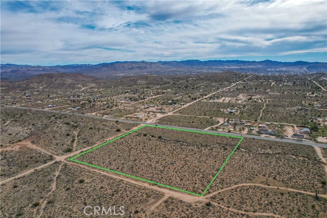 Detail Gallery Image 5 of 32 For 4824 Elata Ave, Yucca Valley,  CA 92284 - – Beds | – Baths