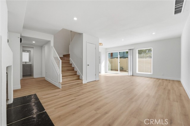 Detail Gallery Image 3 of 21 For 6686 Moselle Cir, Yorba Linda,  CA 92886 - 4 Beds | 2/1 Baths