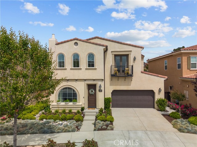 Detail Gallery Image 1 of 71 For 27618 Solana Way, Saugus,  CA 91350 - 4 Beds | 4 Baths