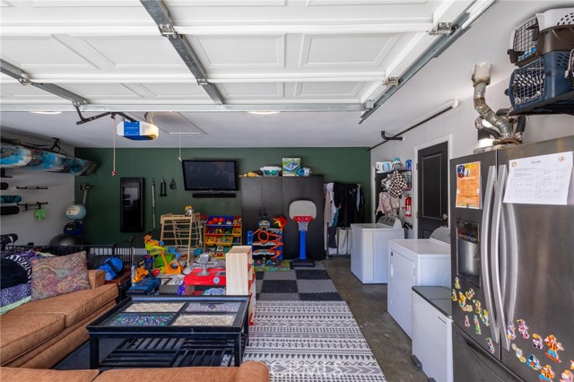 Detail Gallery Image 19 of 25 For 842 Granby, Simi Valley,  CA 93065 - 4 Beds | 2 Baths