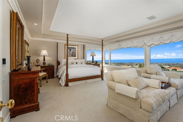 49 Cambria Drive, Corona del Mar CA: https://media.crmls.org/medias/e9c0cc15-dcc2-433f-83c3-a2f1f9fcd6d1.jpg