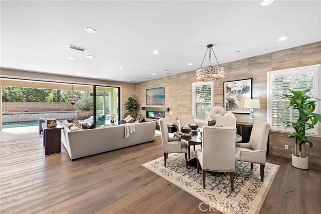 Detail Gallery Image 10 of 52 For 50 Cooper, Lake Forest,  CA 92630 - 5 Beds | 5/1 Baths