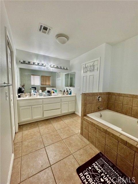 Detail Gallery Image 40 of 48 For 57217 Selecta Ave, Yucca Valley,  CA 92284 - 4 Beds | 2/1 Baths