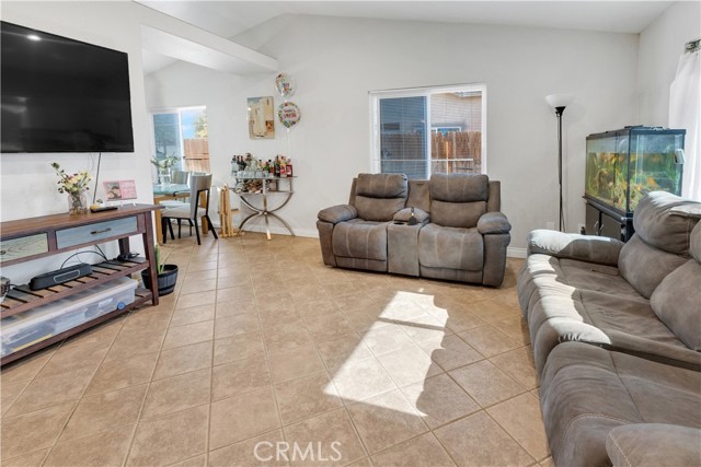 Detail Gallery Image 7 of 25 For 84510 Corte Alturian, Coachella,  CA 92236 - 3 Beds | 2 Baths