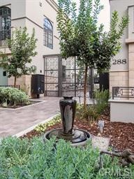 Detail Gallery Image 9 of 13 For 288 S Oakland Ave #214,  Pasadena,  CA 91101 - 1 Beds | 2 Baths