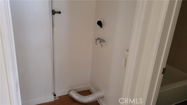 Detail Gallery Image 12 of 18 For 231 S Avenue 55, Los Angeles,  CA 90042 - 3 Beds | 2 Baths