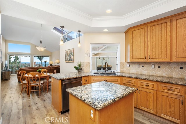 Detail Gallery Image 5 of 37 For 24926 Sea Crest Dr, Dana Point,  CA 92629 - 3 Beds | 2/1 Baths