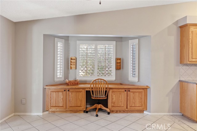 Detail Gallery Image 18 of 31 For 42307 61st St W, Quartz Hill,  CA 93535 - 4 Beds | 2 Baths