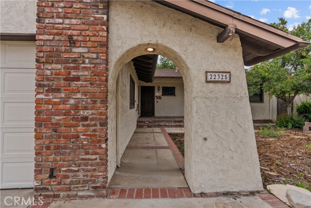 Detail Gallery Image 3 of 38 For 22325 Haynes St, Woodland Hills,  CA 91303 - 3 Beds | 2 Baths