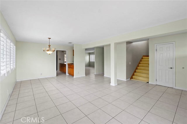 Detail Gallery Image 11 of 28 For 429 S Hill St, Orange,  CA 92869 - 3 Beds | 2/1 Baths