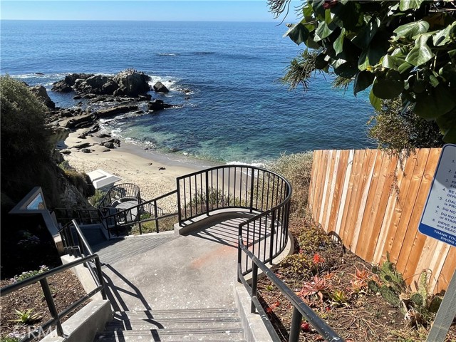 Detail Gallery Image 16 of 35 For 2175 S Coast Hwy #18,  Laguna Beach,  CA 92651 - 2 Beds | 2 Baths