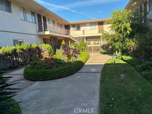 Detail Gallery Image 3 of 28 For 919 N Minter, Santa Ana,  CA 92701 - 2 Beds | 2 Baths