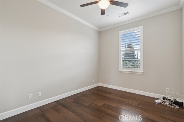 Detail Gallery Image 30 of 61 For 4918 W Bluff, Fresno,  CA 93722 - 5 Beds | 3/1 Baths